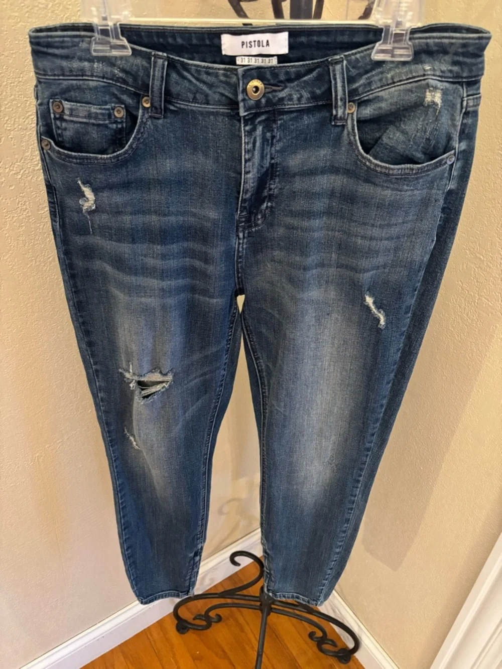 pistola‎ Distressed Indigo Jeans Zipper detail at ankles 💙Size 31